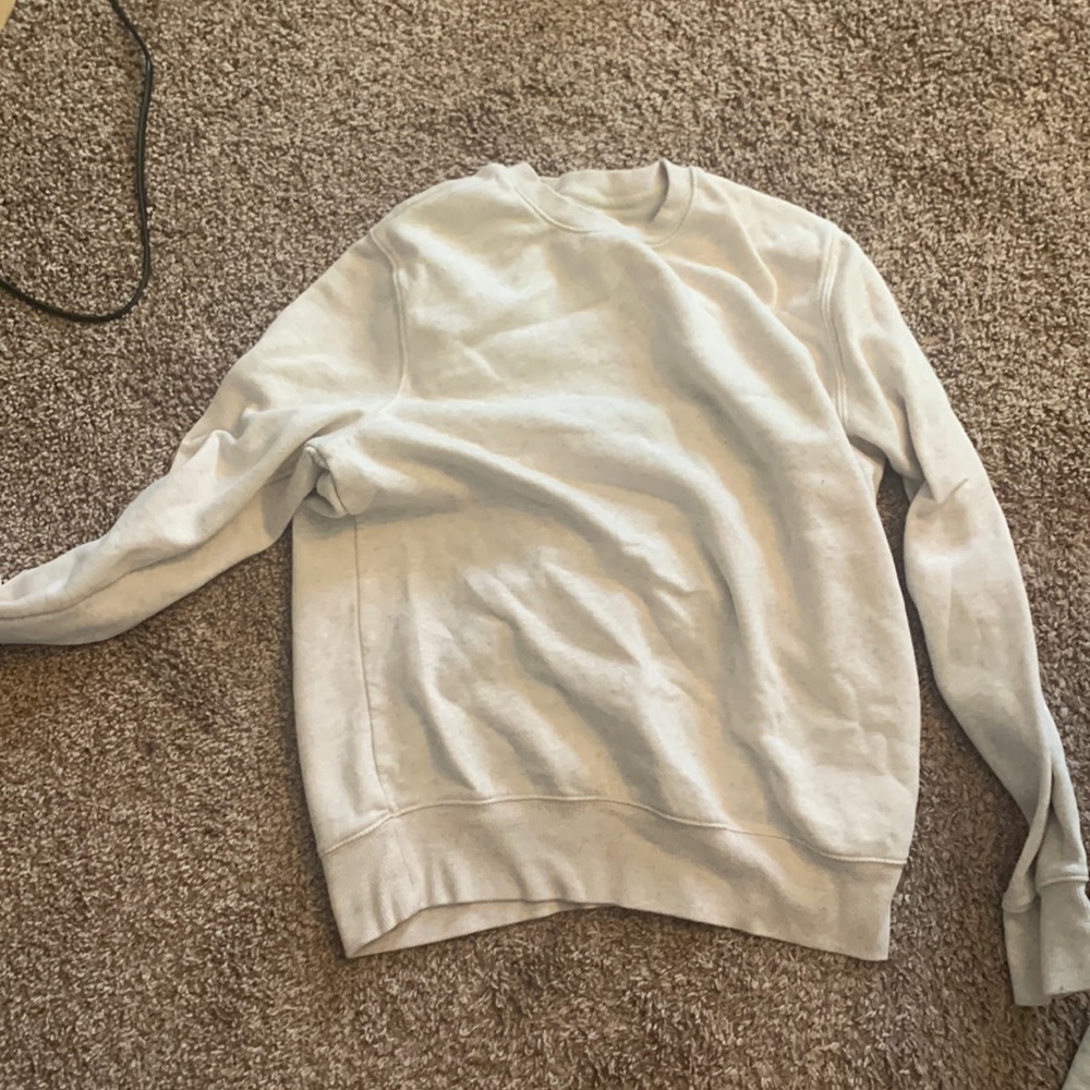 Crewneck sweater